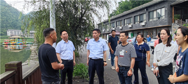 2023-6-21  貴州陽光產(chǎn)權交易所開展我們的節(jié)日·端午節(jié)主題實踐活動暨鄉(xiāng)村振興調(diào)研活動4.jpg