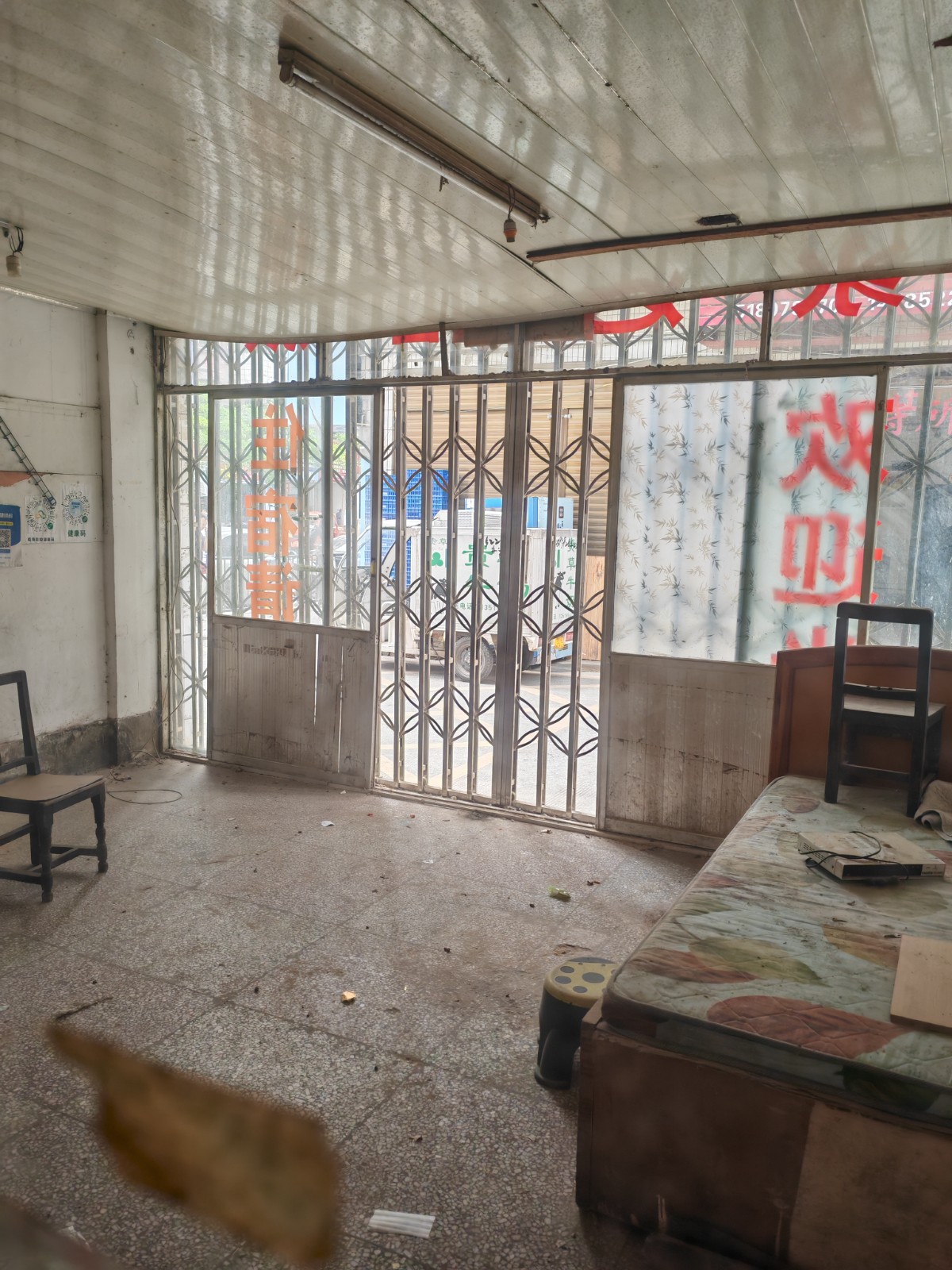 1748575106778539.jpg 圖片關鍵詞