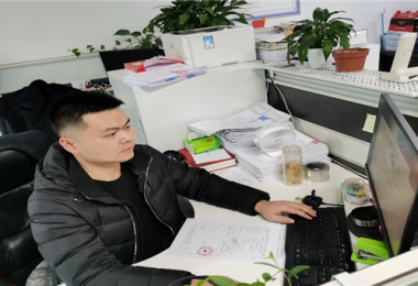 表彰先進，宣揚典型——貴州陽光產(chǎn)權(quán)交易所有限公司王得天同志被中共貴陽市委評為“愛國擁軍先進個人”