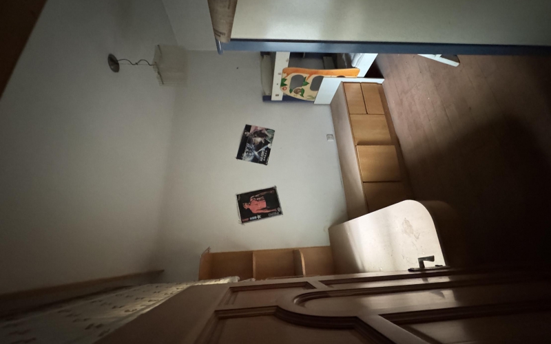 安云路20號B棟3單元8樓附4號轉(zhuǎn)讓（持有方：貴州省機(jī)關(guān)事務(wù)管理局國有資產(chǎn)管理服務(wù)中心）