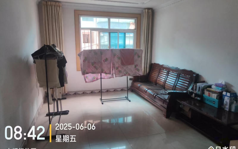 （降價）鹿沖關路38號沙河花園2棟2單元5層10號轉讓（持有方：貴州省機關事務管理局國有資產(chǎn)管理服務中心）